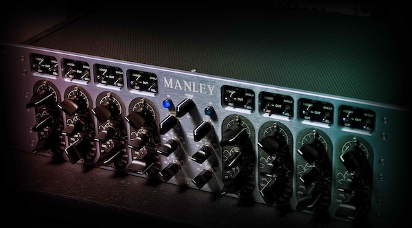 【9/2まで 41％OFF】Universal Audio「Manley Massive Passive EQ」ハイエンドな真空管の実機をエミュレートした自然で透明感のあるサウンドを実現するEQ｜DTMプラグインセール