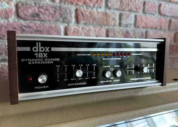 AudioThing「Type X」静寂と爆音の差を劇的に拡大する革命的アプローチ!コンプレッサーの正反対を行く画期的音響処理で、静かな音をより静かに、大きな音をそのまま維持する画期的エクスパンションツール|DTMプラグインセール