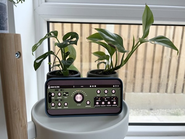 AudioThing「Dub Filter」ルーツ・レゲエ定番サウンドの秘密兵器!MCIコンソールとスプリング・リバーブ、ディレイと組み合わせてダブ・ミュージックを創造したキング・タビーの"ビッグ・ノブ"を再現&現代的にアップグレードした究極のハイパス・フィルター|DTMプラグインセール