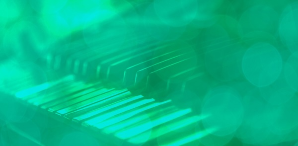 Sonixinema「Ethereal Pads」有機的な響きと幻想的な浮遊感を同時に実現！オーケストラやソロ楽器を素材にした、オーガニックなサウンドで幻想的な空間を簡単に演出できるパッド音源｜DTMプラグインセール