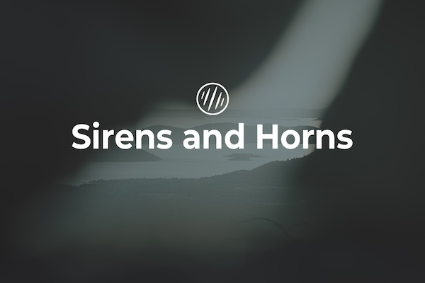 Sampletraxx「Sirens & Horns」工業警告音と軍事信号を極限まで作り込み、385種類以上のサイレン＆ホーンサウンドで緊張感と迫力を自在に操るシネマティック・サンプルライブラリ｜DTMプラグインセール