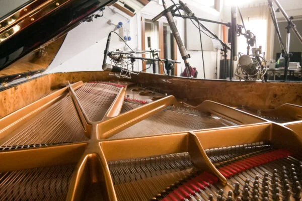 Xperimenta「PF Series – piano FZ」24のダイナミックレイヤーと30の音響レイヤーが生む、圧倒的な表現力!クラシックからLo-Fi、映画音楽まで、ピアノ音源の常識を塗り替える“創れるピアノ”|DTMプラグインセール