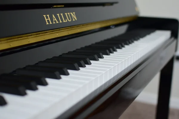 Boz Digital Labs「Ningbo Felt 2021 Pro」5つのステレオ・マイクロフォン・ポジションでクローズ集中から広々とした大気感まで完全キャラクター捕捉し、静かな魅力を失わずミックス内のピアノ配置をコントロール可能にする語るピアノ音源｜DTMプラグインセール