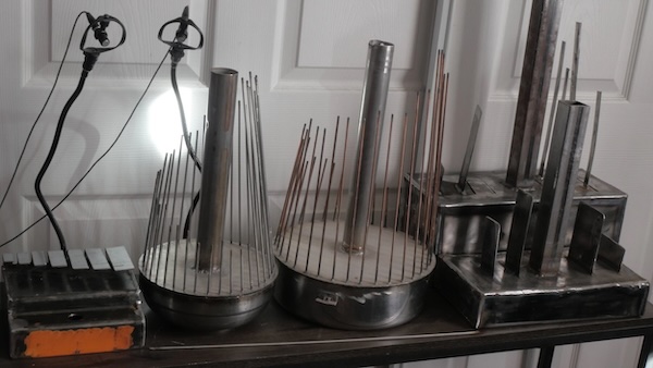 DATABROTH「MANUFACTURED LITE」テクノ・ハード系トラックを一段引き締める!金属打撃音を中心に収録した100種類のメタル系ワンショット素材|DTMプラグインセール