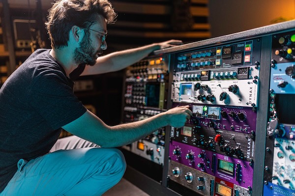 Arturia「FX Collection 6」名機エミュから最先端プロセッサまで“39種”を一括収録、ミックス～クリエイティブ制作～最終仕上げまで全部をカバーする総合エフェクト集｜DTMプラグインセール