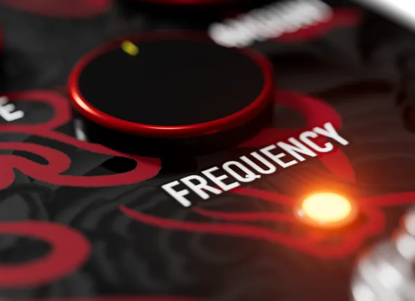 fedDSP「SHI」低域の厚みも中域のパンチも高域の抜けも思いのまま！特定の周波数だけを狙って歪ませる革新的サチュレーションプラグイン｜DTMプラグインセール