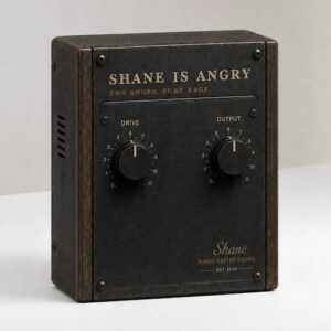 Shane「Shane Is Angry」DRIVEとOUTPUTの2つのノブだけで直感的に操作できる、シンプル設計のディストーションプラグイン｜DTMプラグインセール